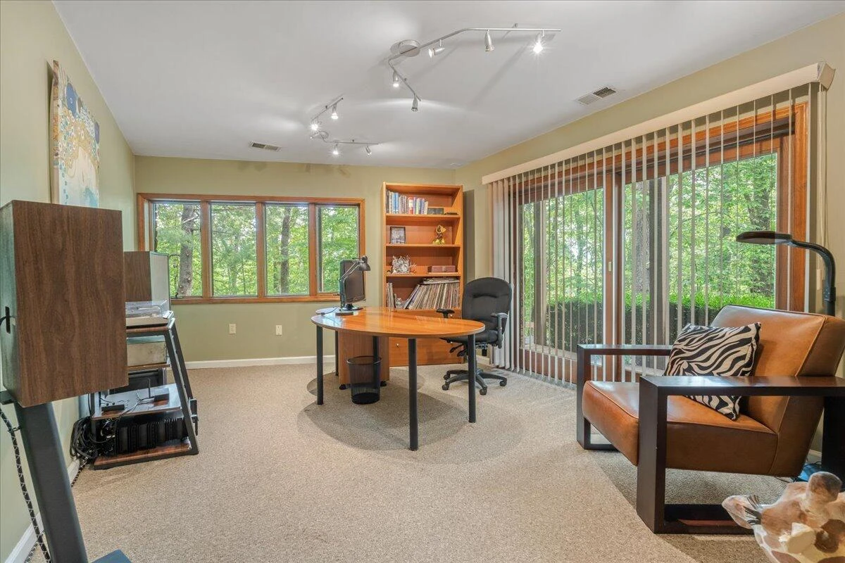 7126 Pine Needle DR - Photo 43
