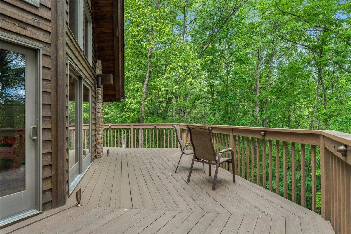 7126 Pine Needle DR - Photo 52