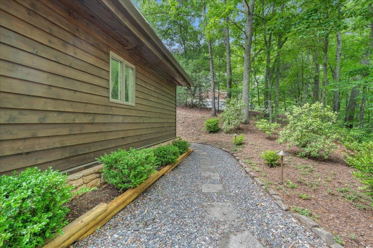 7126 Pine Needle DR - Photo 58