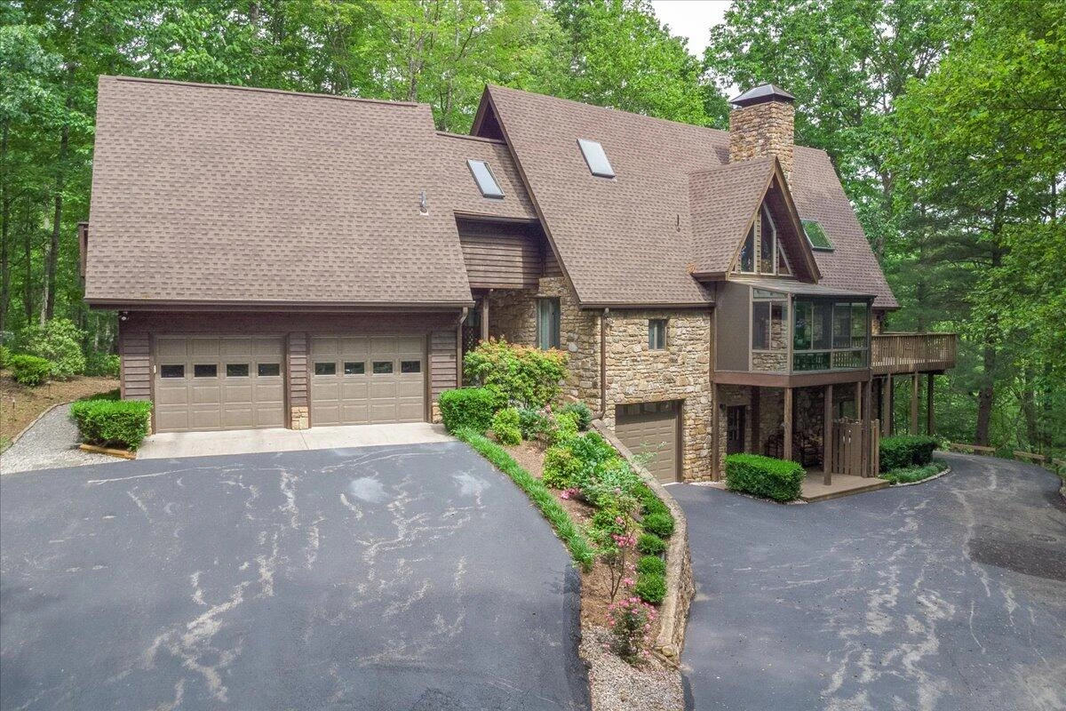 7126 Pine Needle DR - Photo 67