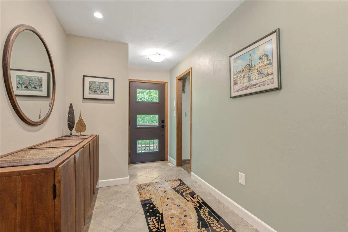 7126 Pine Needle DR - Photo 8
