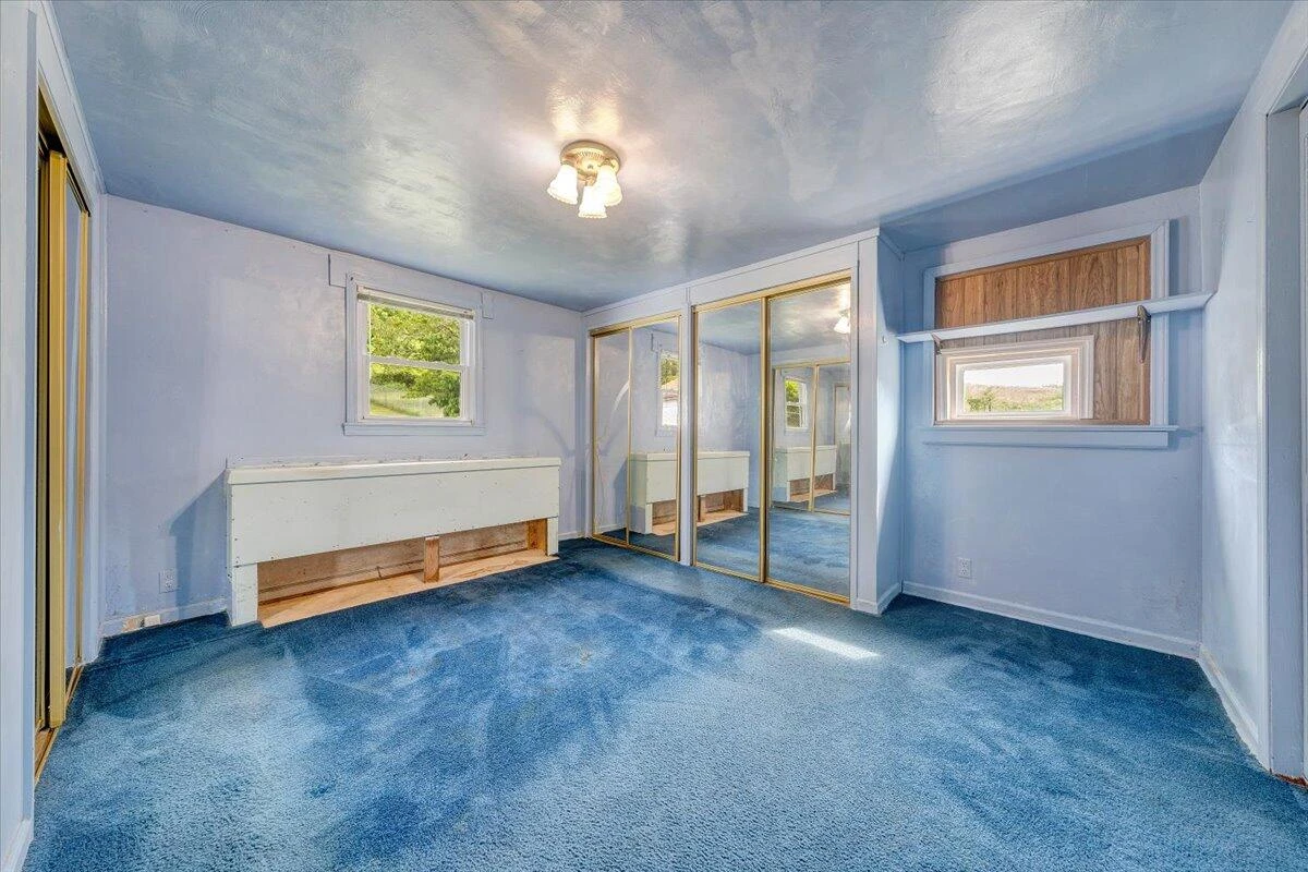 6715 Blacksburg RD - Photo 27