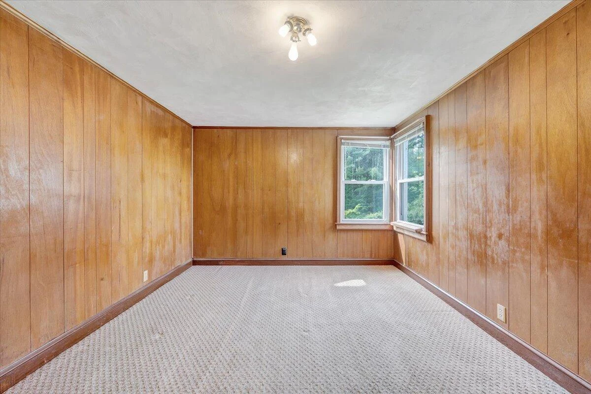 6715 Blacksburg RD - Photo 30