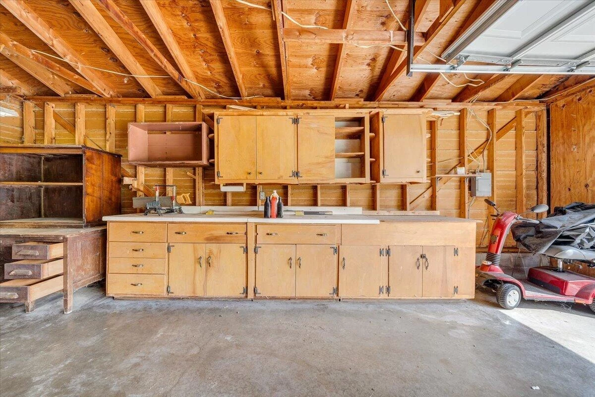 6715 Blacksburg RD - Photo 44