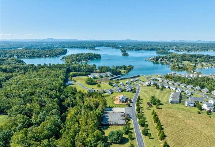 Lot 29 JFK BLVD