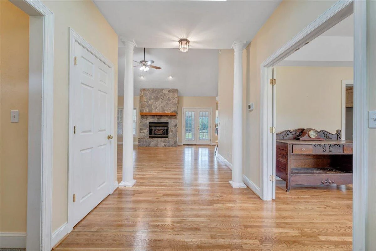 64 Doe DR - Photo 12