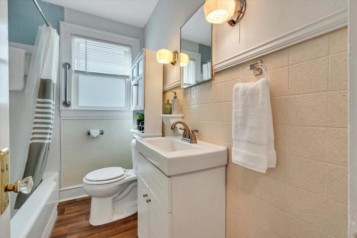 1102 Carolina AVE - Photo 26