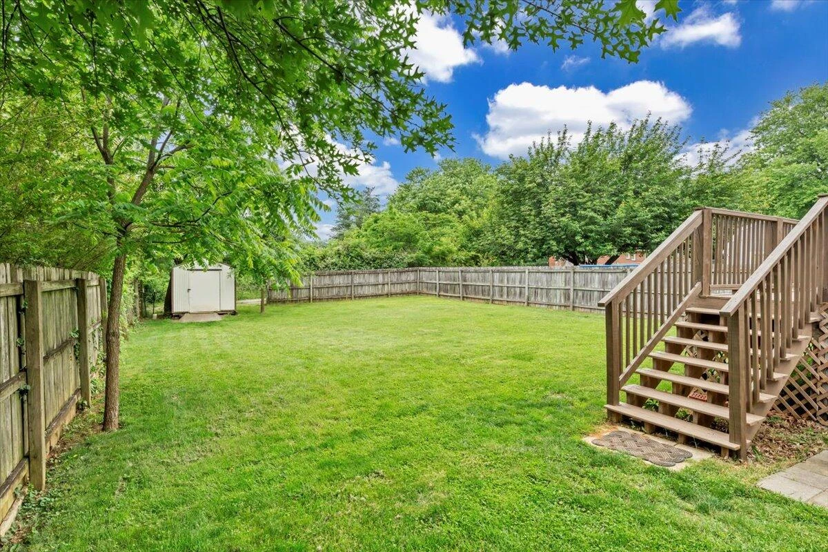1102 Carolina AVE - Photo 41