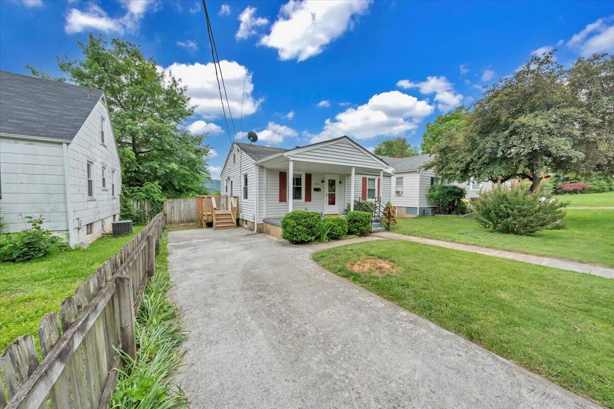 1102 Carolina AVE - Photo 45