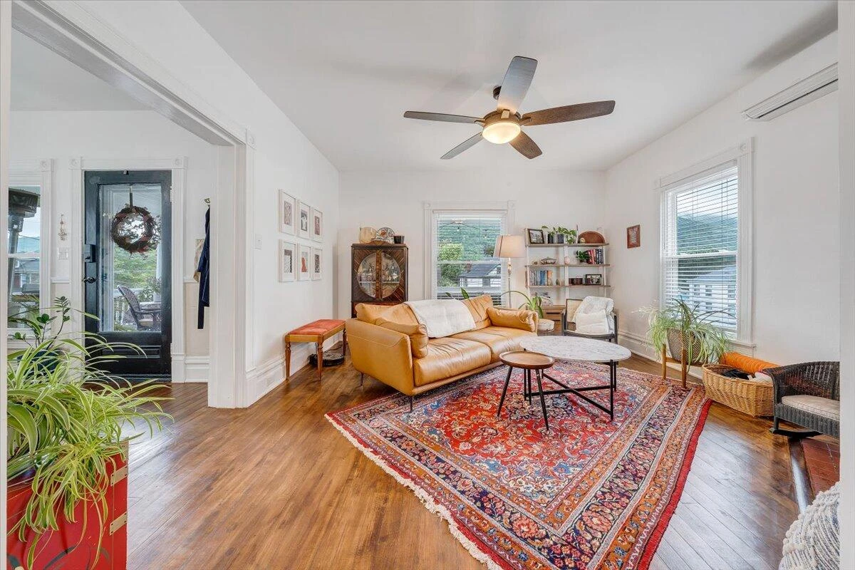 108 Alleghany ST - Photo 11
