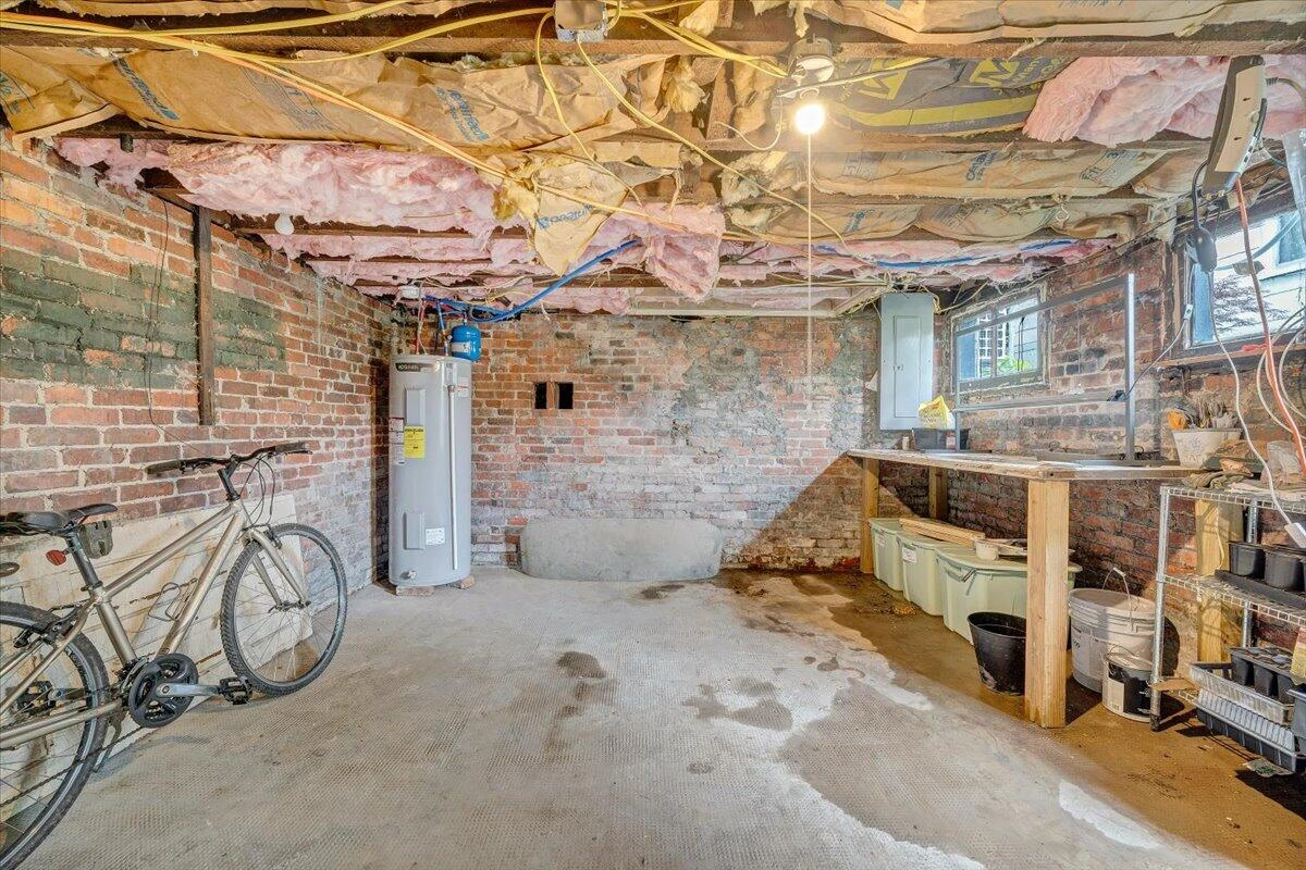 108 Alleghany ST - Photo 36