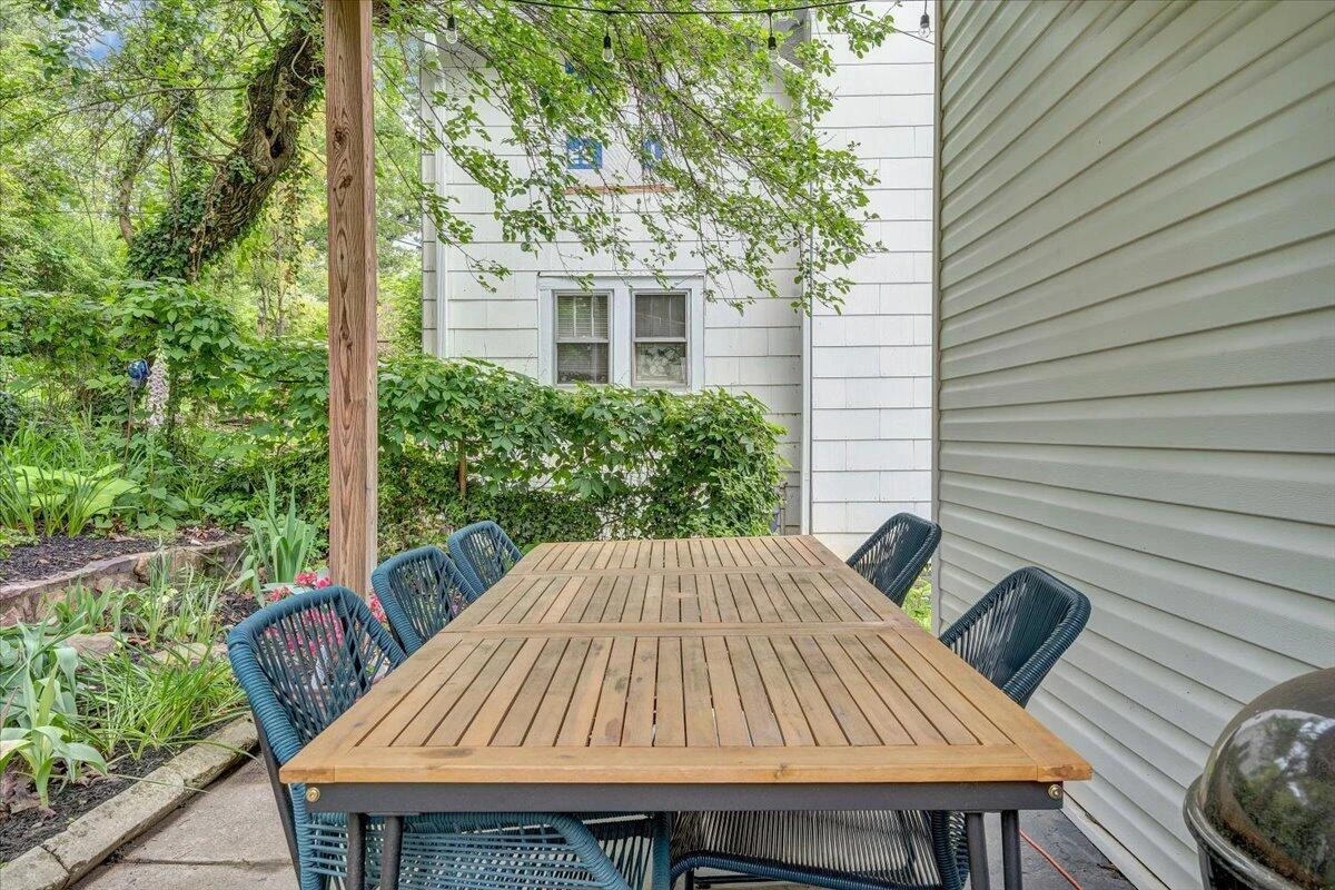 108 Alleghany ST - Photo 38