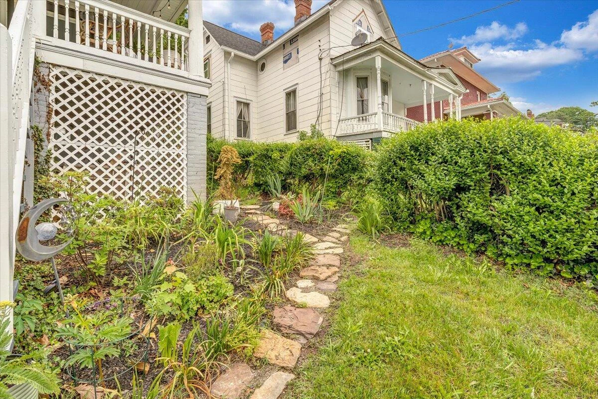 108 Alleghany ST - Photo 43