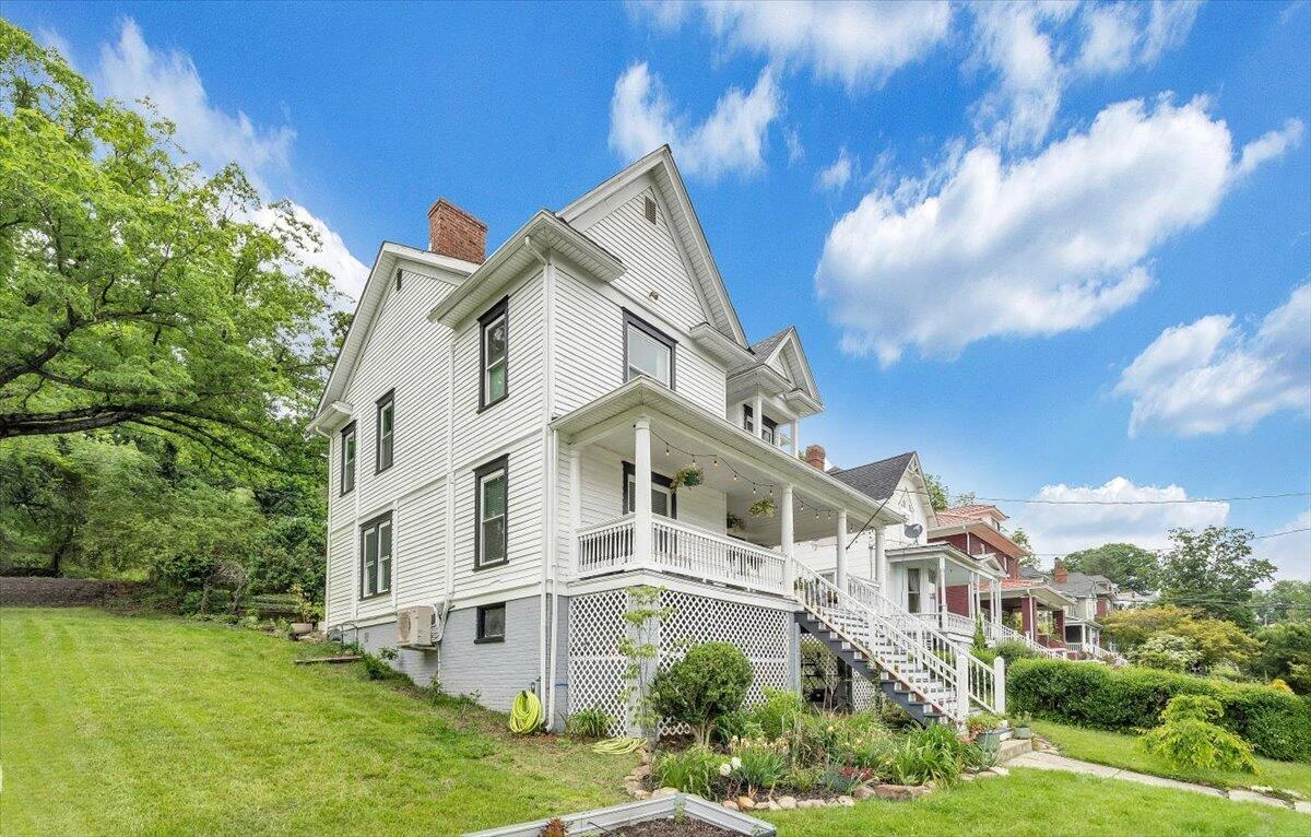 108 Alleghany ST - Photo 46
