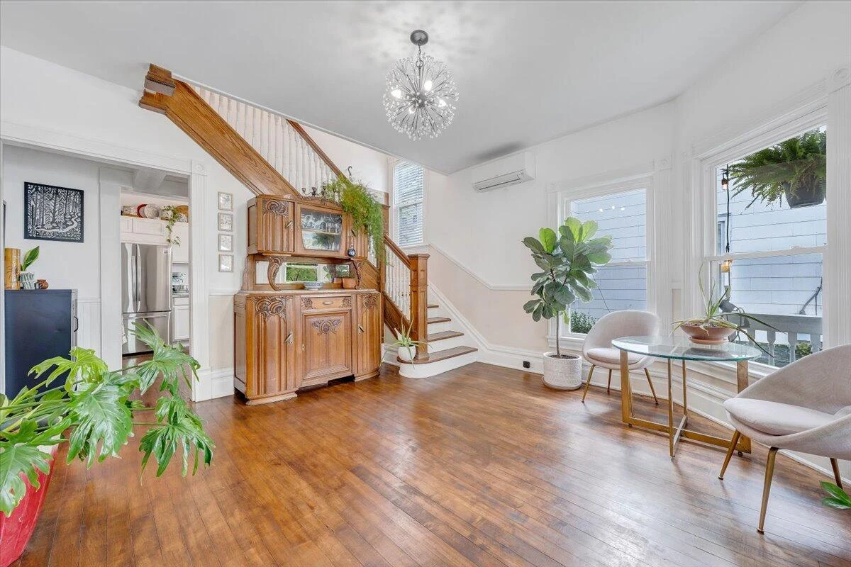 108 Alleghany ST - Photo 6
