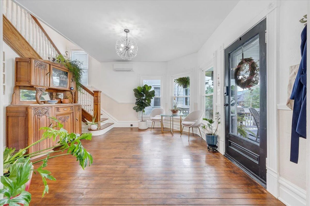 108 Alleghany ST - Photo 7