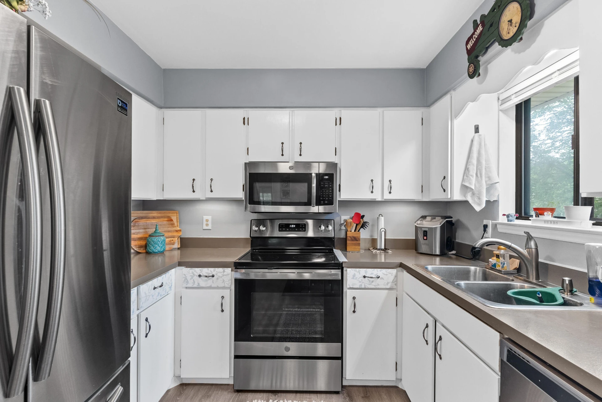 8574 Brubaker DR - Photo 23
