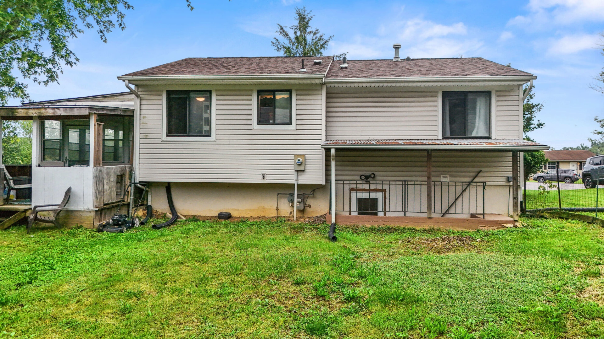8574 Brubaker DR - Photo 9