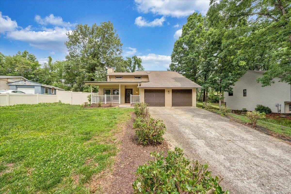 1894 Woodmere CT - Photo 42