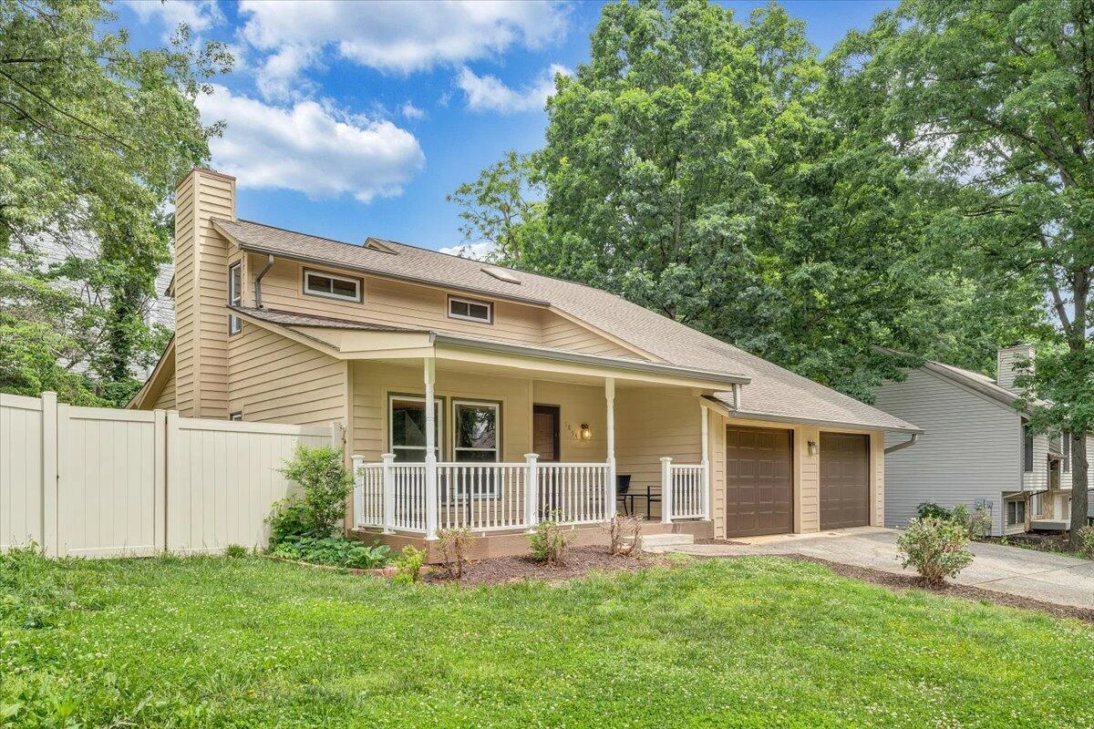 1894 Woodmere CT - Photo 43
