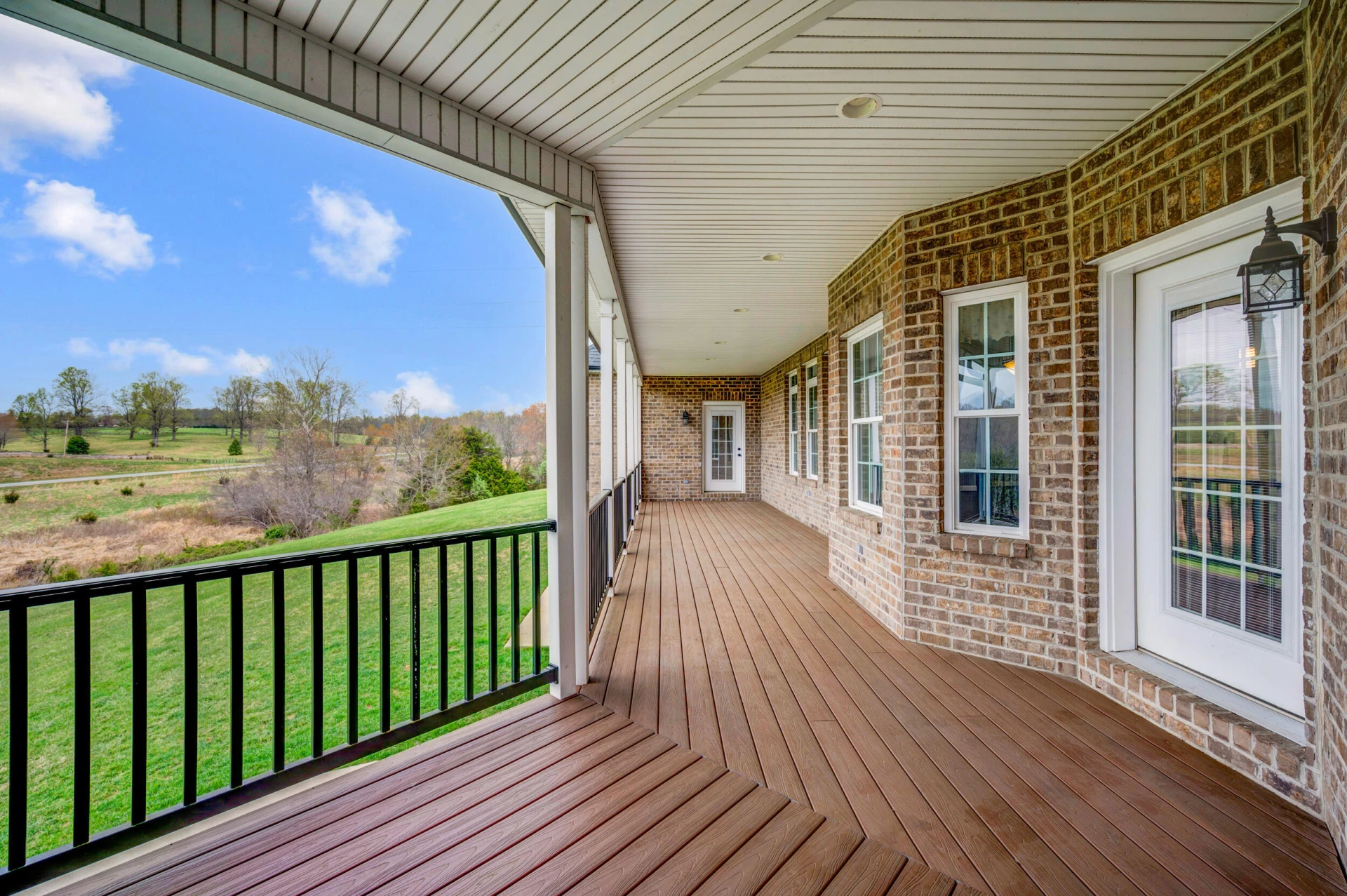 1695 Colby DR - Photo 23