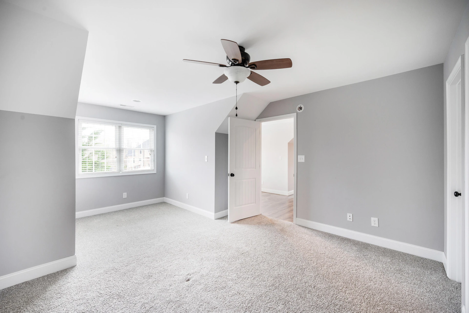 1695 Colby DR - Photo 48