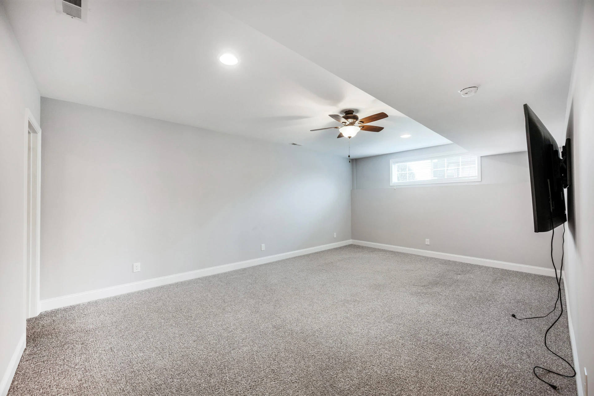 1695 Colby DR - Photo 68
