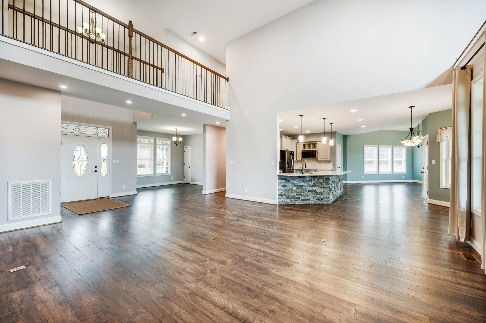 1695 Colby DR - Photo 8