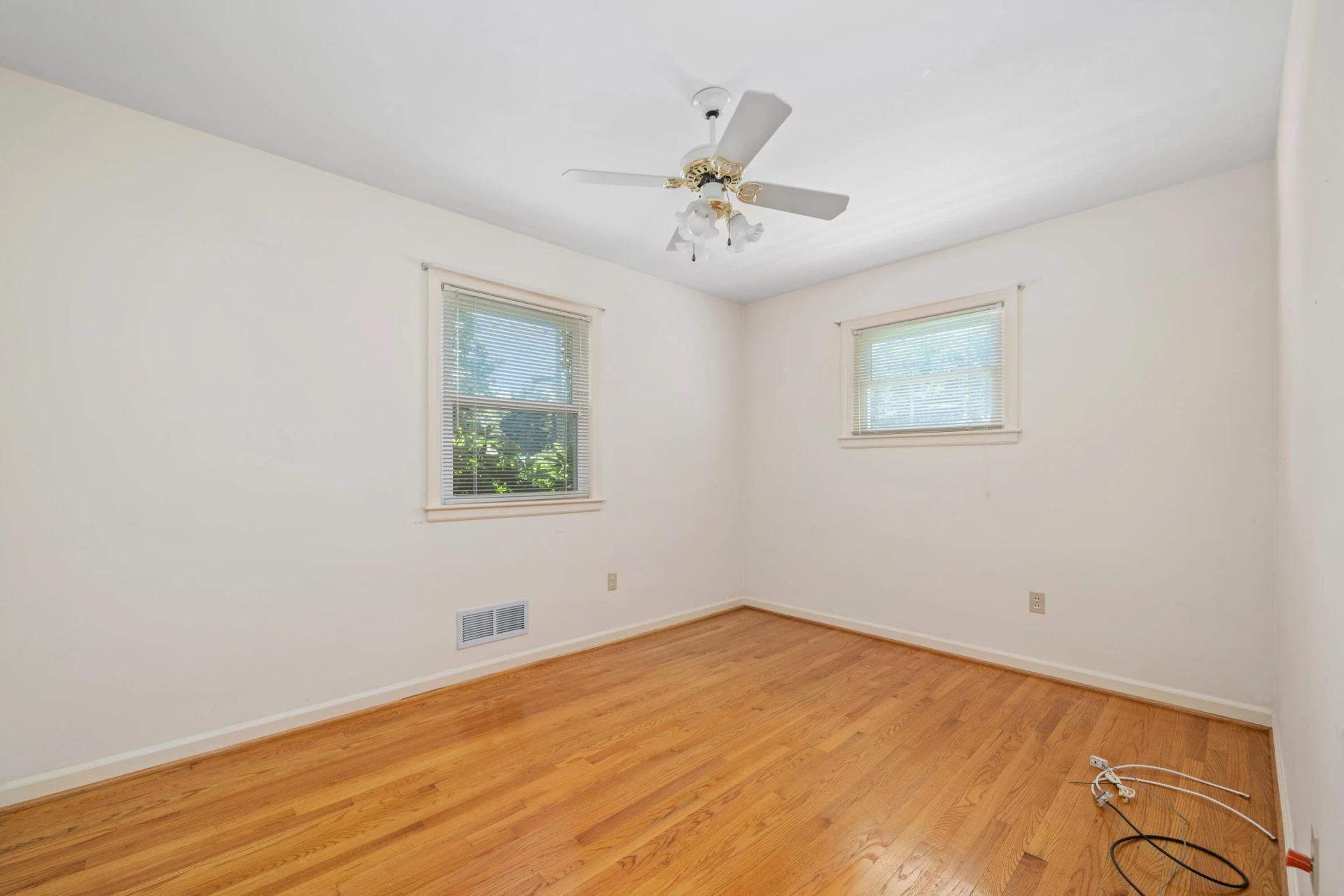 5225 Carriage DR - Photo 13