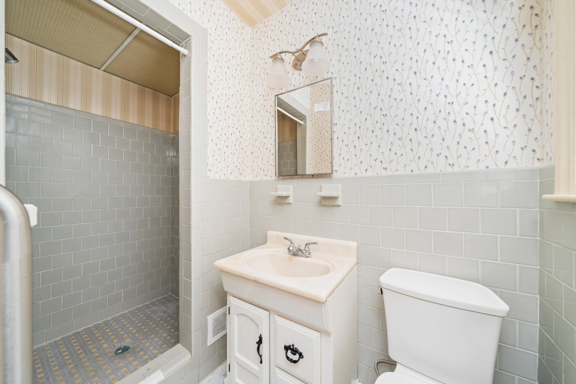 5225 Carriage DR - Photo 15