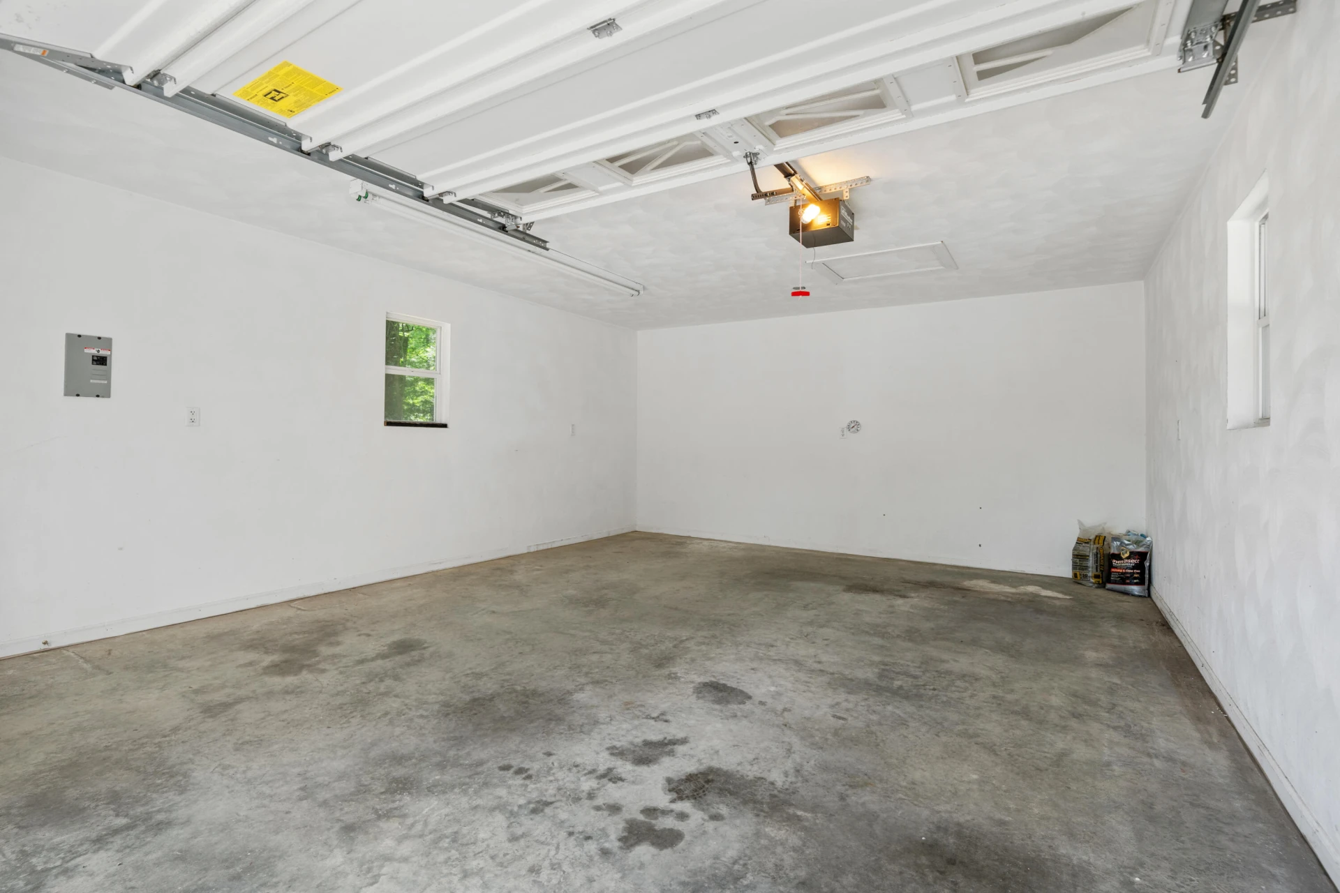 5225 Carriage DR - Photo 22