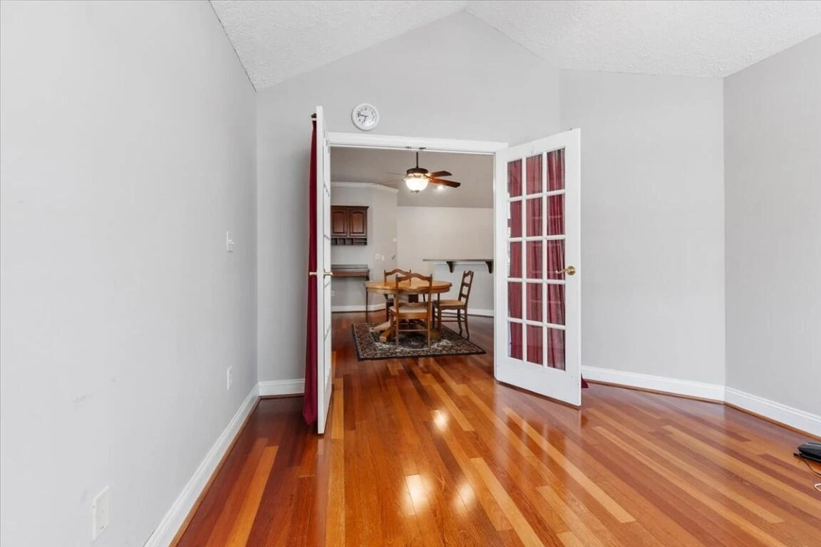 225 Patriot WAY - Photo 23