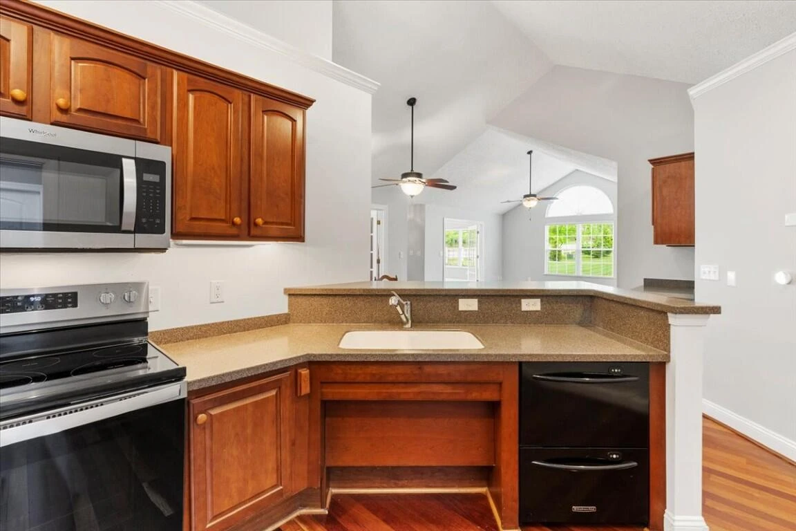 225 Patriot WAY - Photo 36