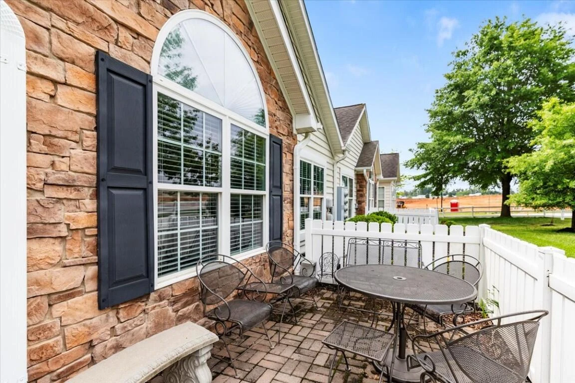225 Patriot WAY - Photo 7