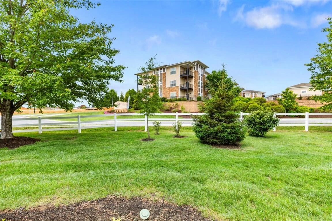 225 Patriot WAY - Photo 8
