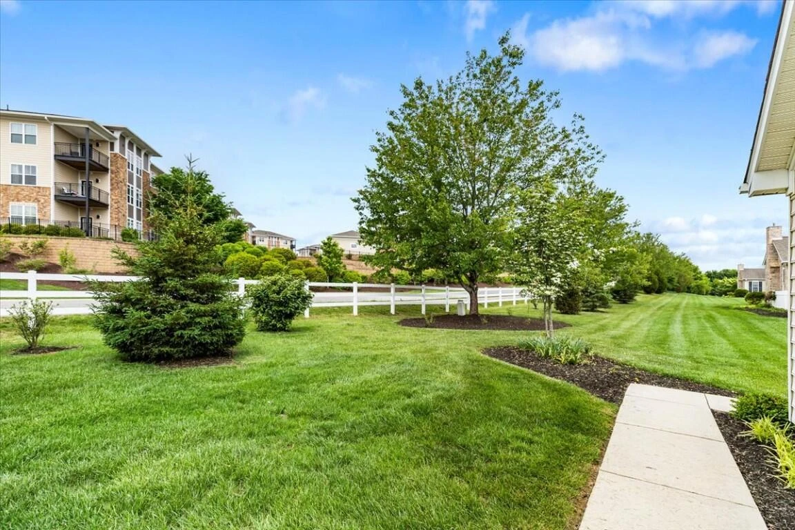225 Patriot WAY - Photo 9