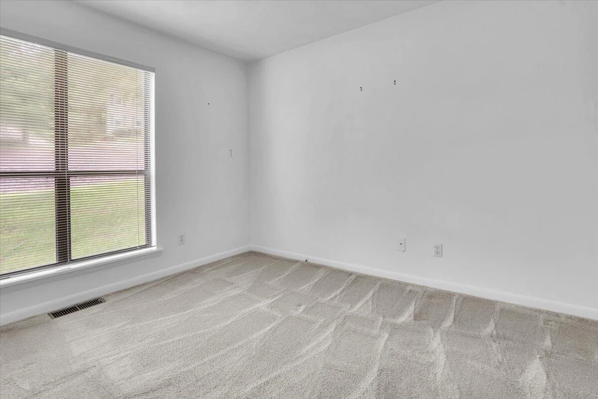 4554 Summerset DR - Photo 22