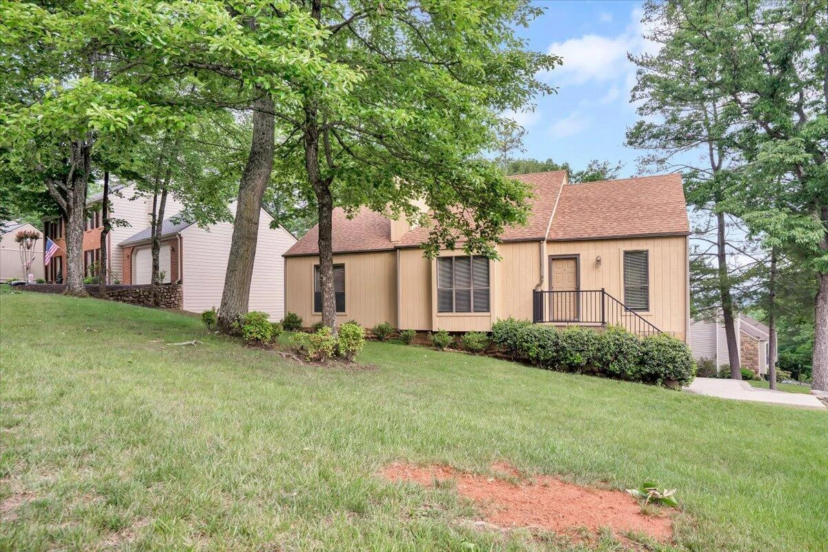 4554 Summerset DR - Photo 30