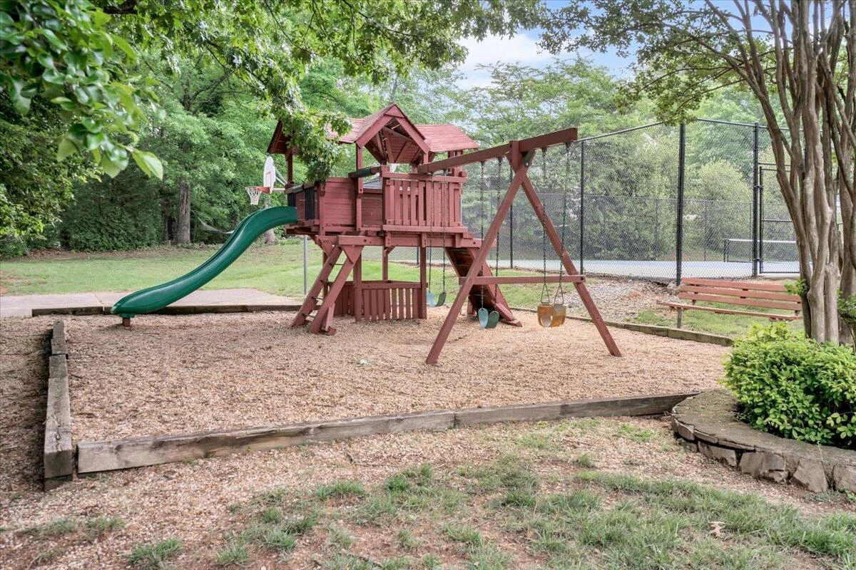 4554 Summerset DR - Photo 37