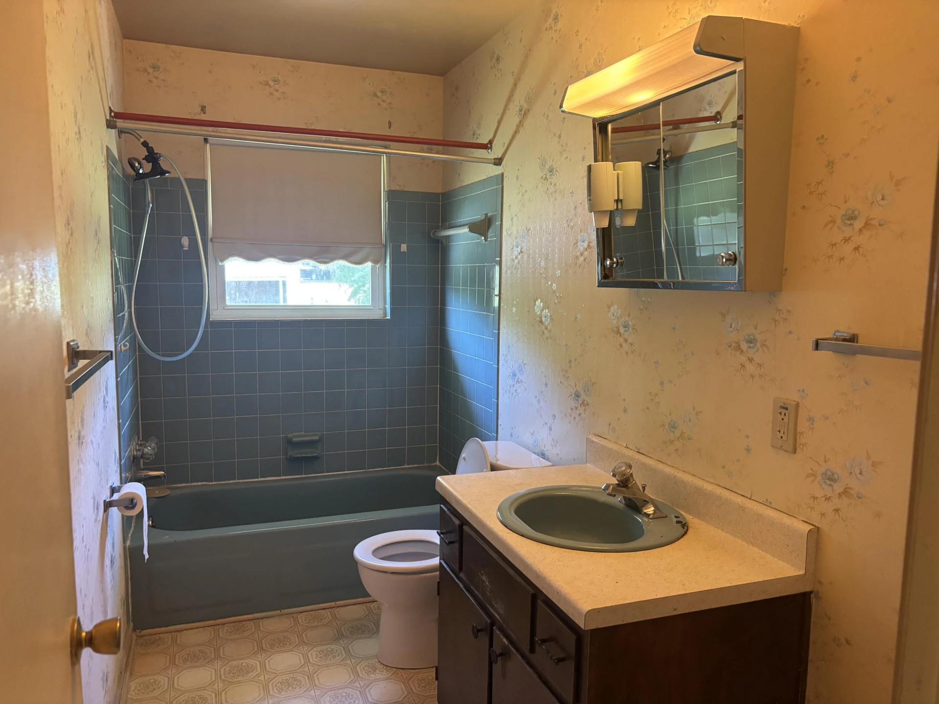 4644 Casper DR - Photo 11