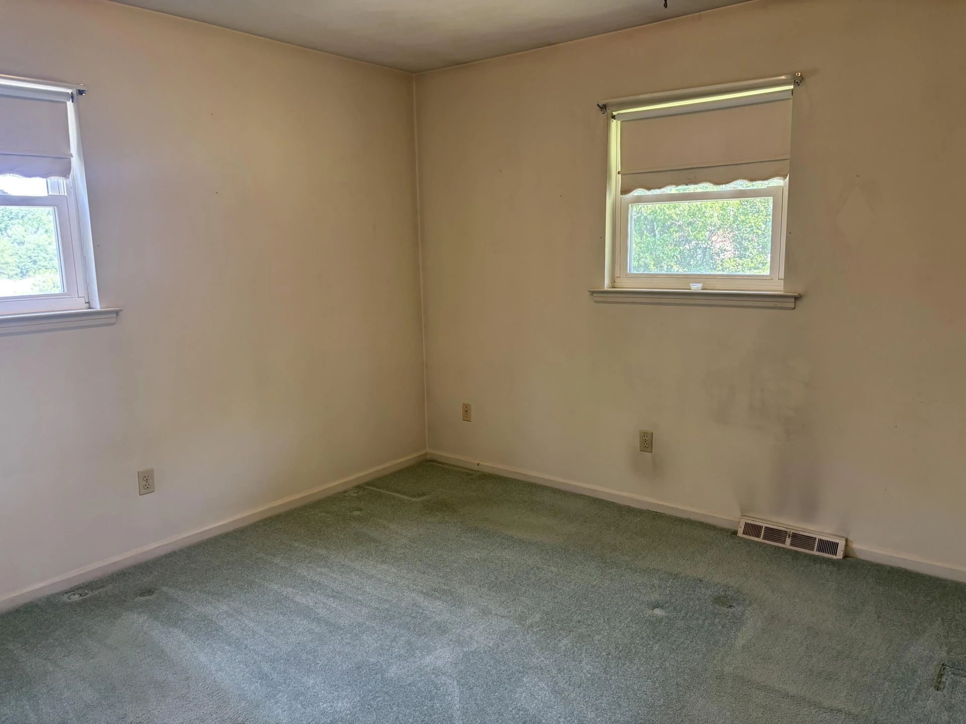 4644 Casper DR - Photo 12