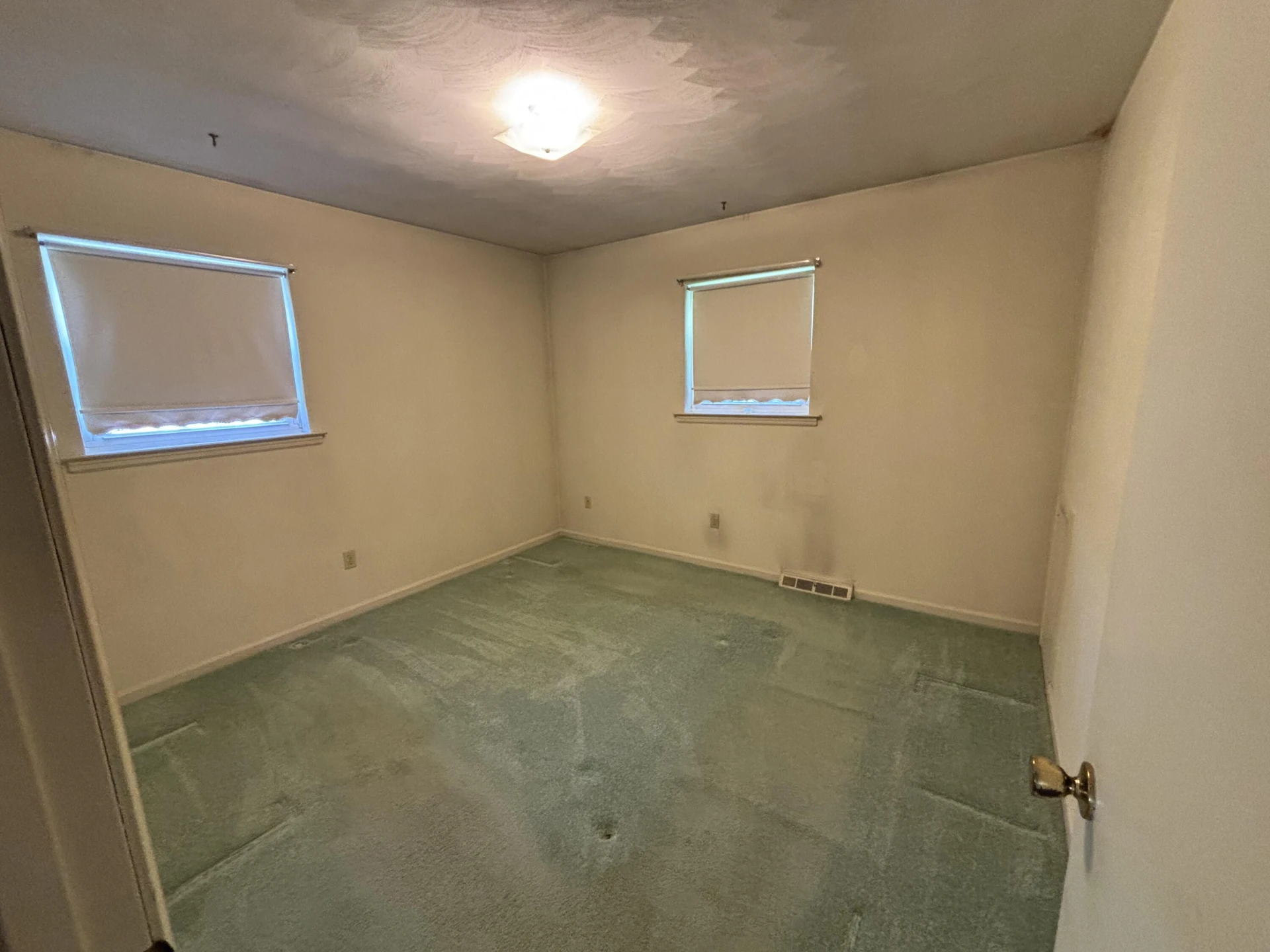 4644 Casper DR - Photo 14