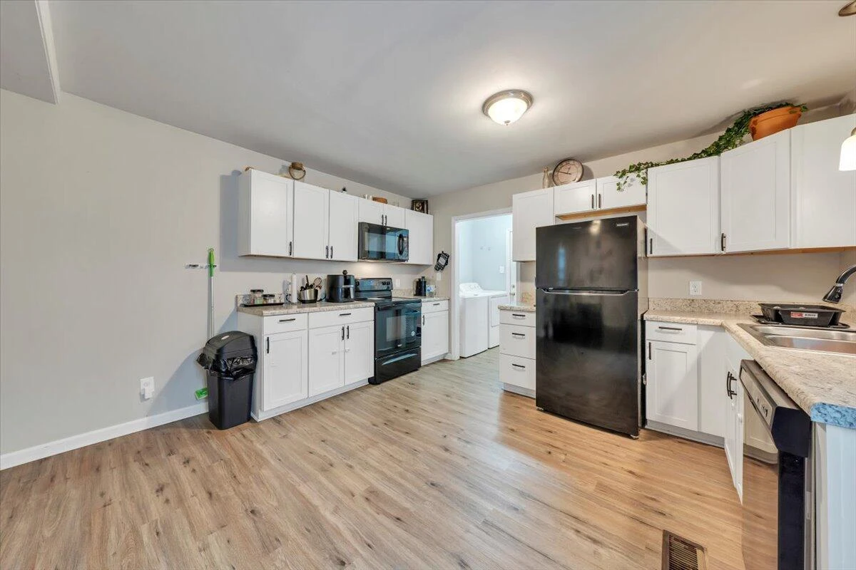 1402 Aspen ST - Photo 12