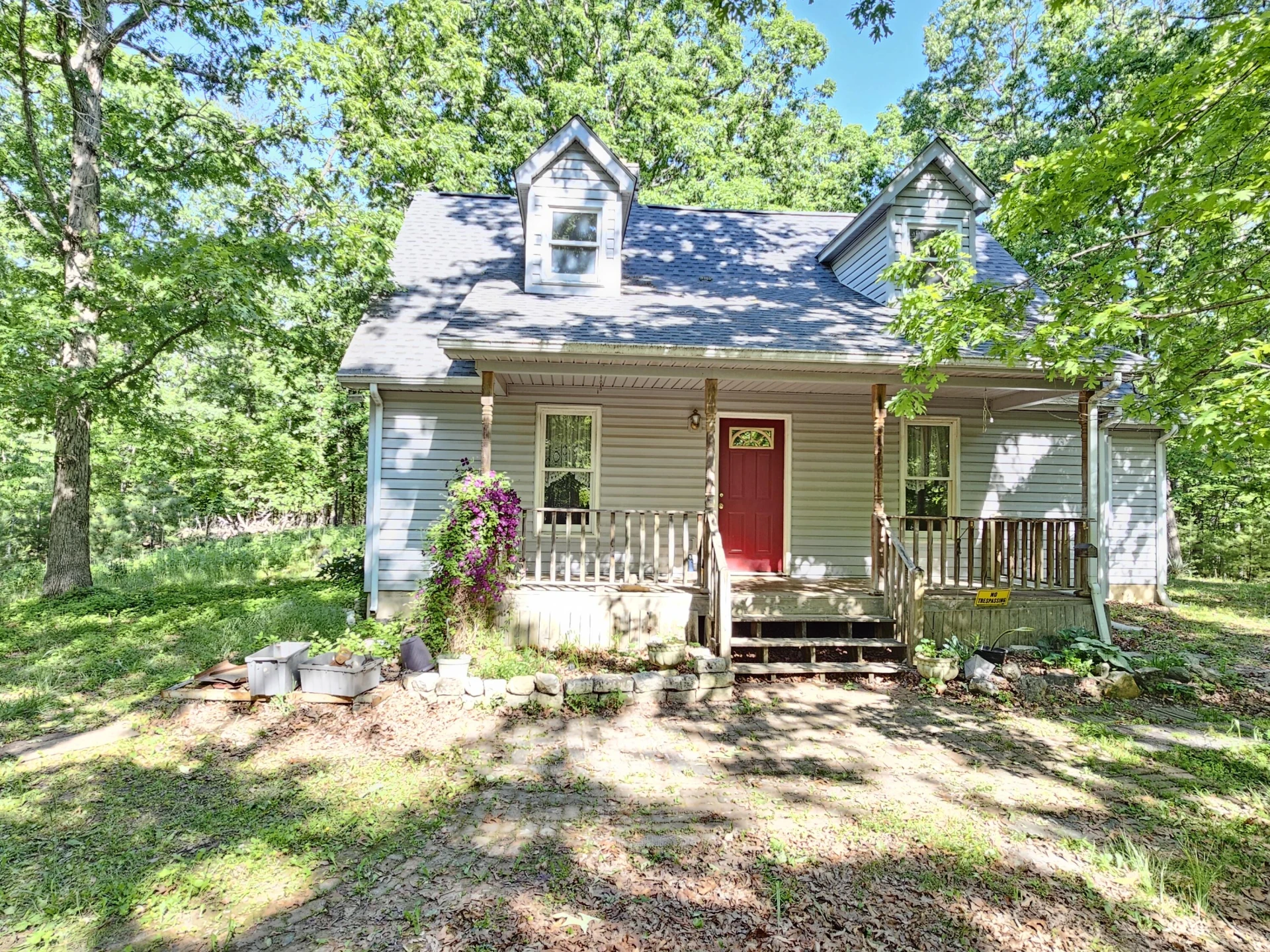 465 Ridge RD
