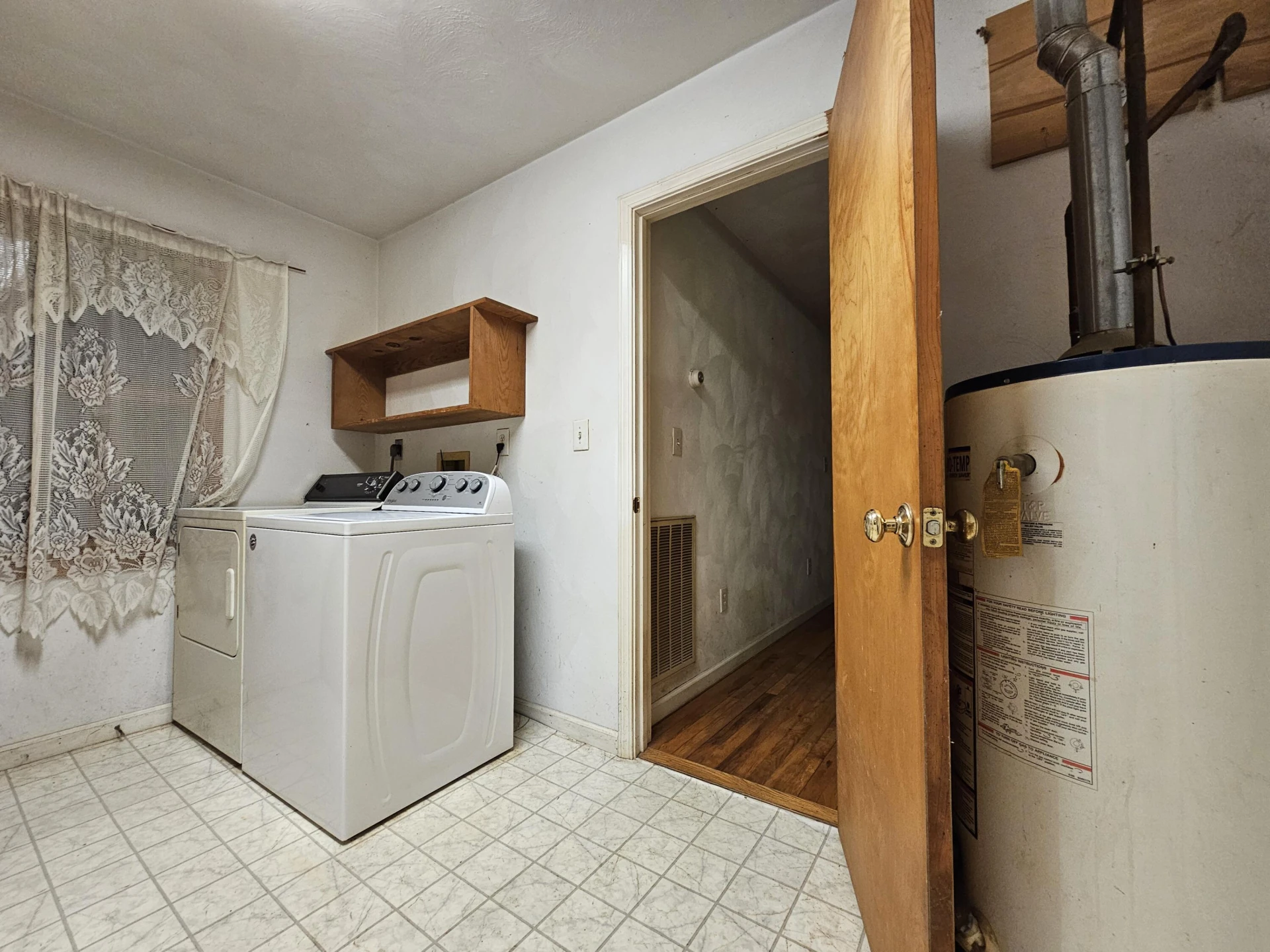 465 Ridge RD - Photo 14