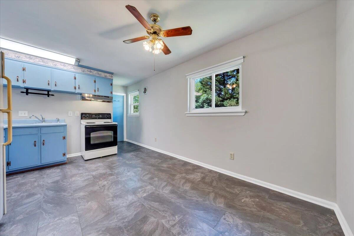 605 Timberidge RD - Photo 12