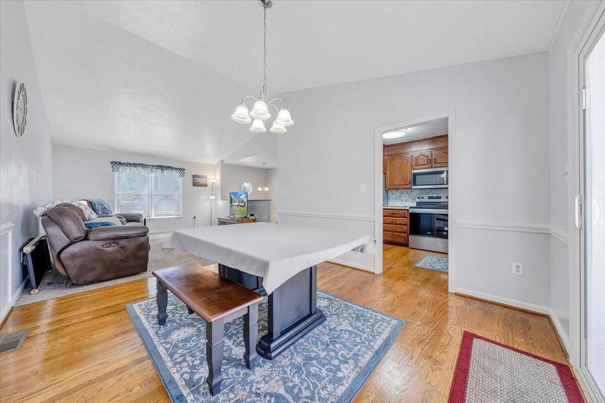 6032 Old Manor CT - Photo 12