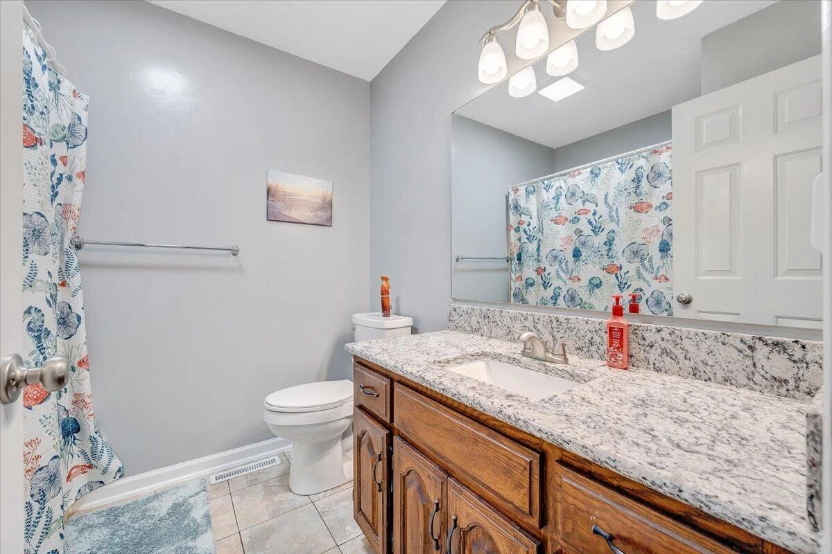 6032 Old Manor CT - Photo 22