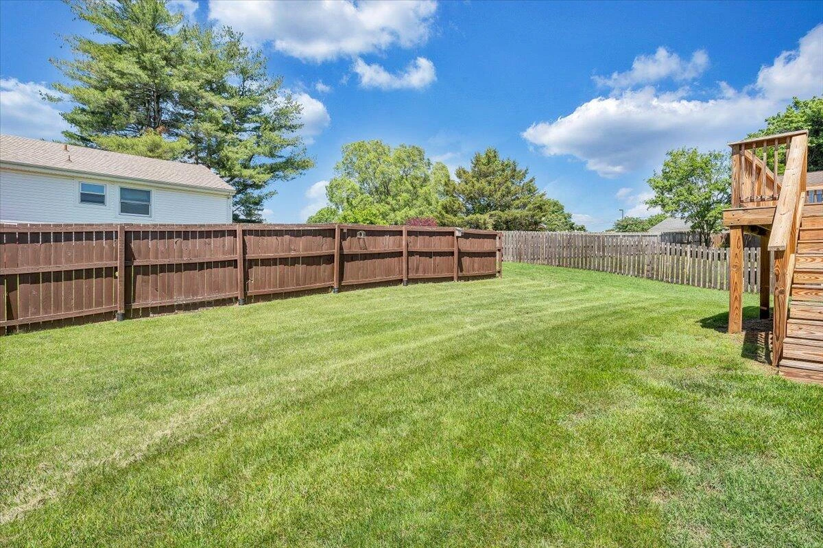 6032 Old Manor CT - Photo 38