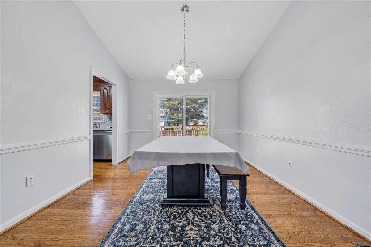 6032 Old Manor CT - Photo 9